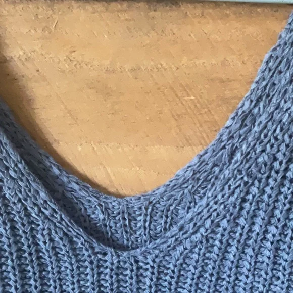 Blue Knit Women's Top - Picture 4 of 5